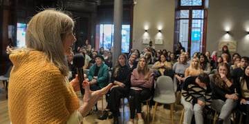 Se realizó una jornada reflexiva en el marco de “Ni Una Menos” en Paraná.