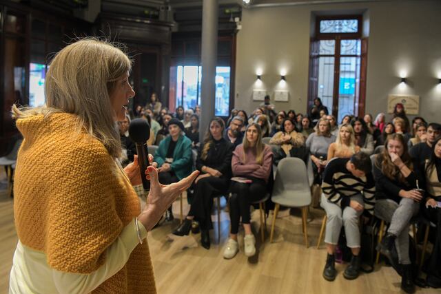 Se realizó una jornada reflexiva en el marco de “Ni Una Menos” en Paraná.