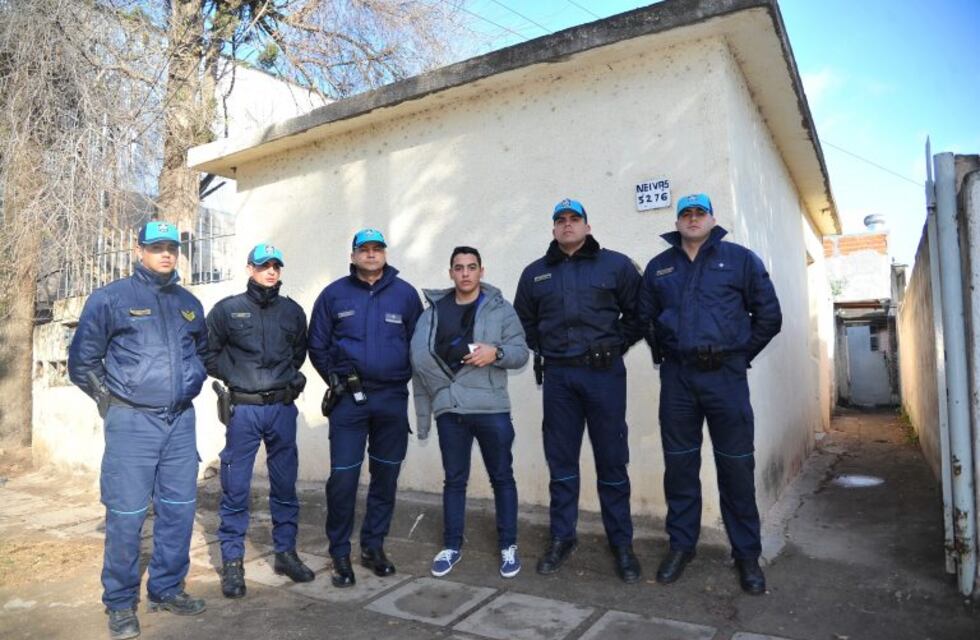 Enfrentar a la muerte: así se jugaron los policías en el incendio de los hermanitos en Villa el Libertador