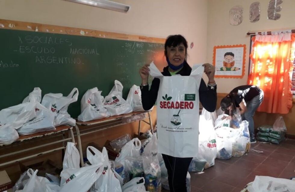 Yerba mate Secadero aportó productos para la campaña de donaciones que realiza la escuela 200 de Iguazú