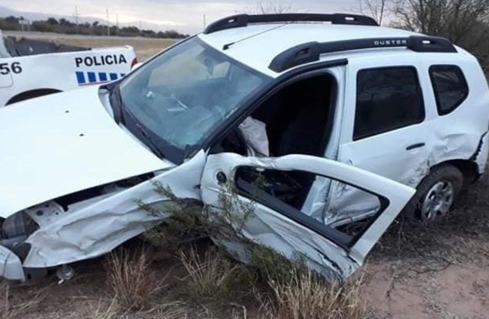 Un choque frontal entre dos camionetas dejó varios heridos