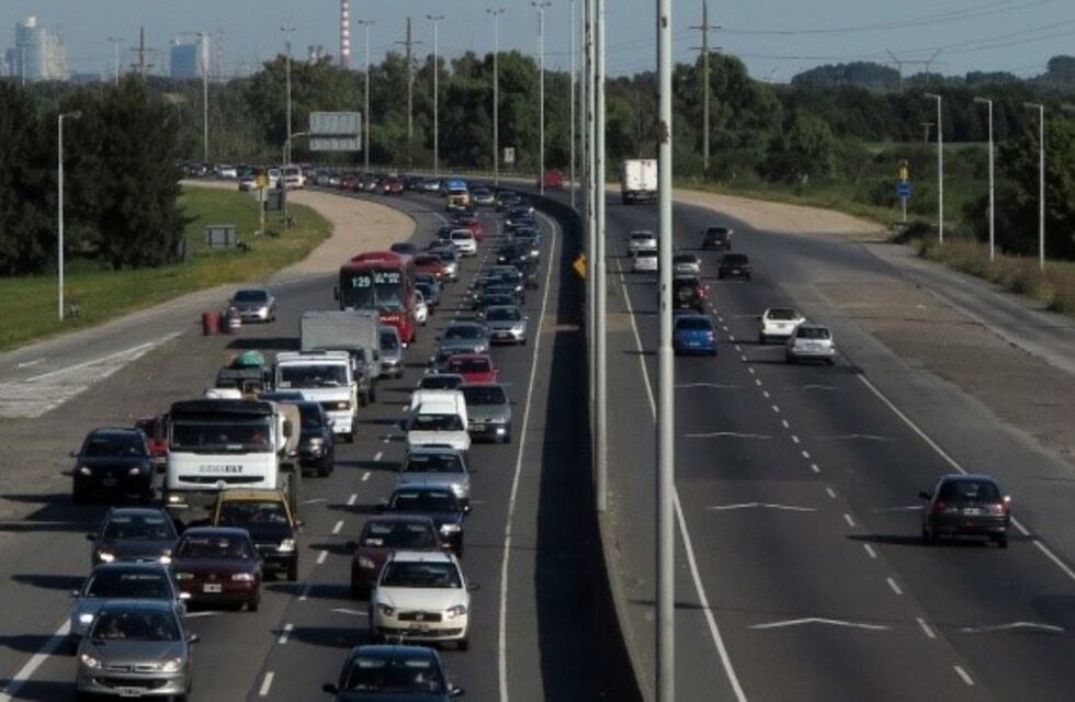 Una mujer embarazada murió atropellada en la autopista Buenos Aires-La Plata