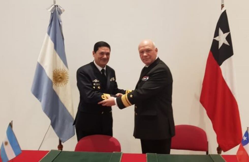 Argentina y Chile firmaron convenios para acciones conjuntas en aguas antárticas