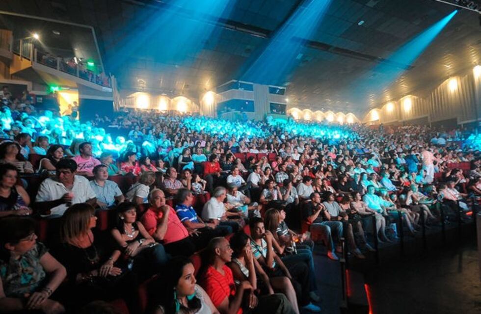 Cuánto cuesta ir al teatro esta temporada en Carlos Paz