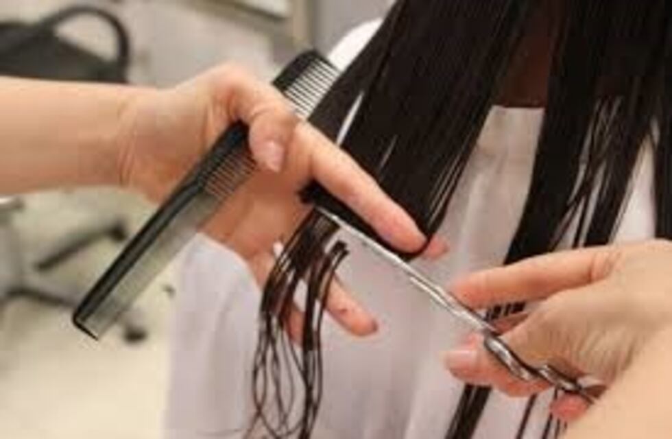 Nuevo curso gratuito de peluquería en Carlos Paz y exclusivo para mujeres