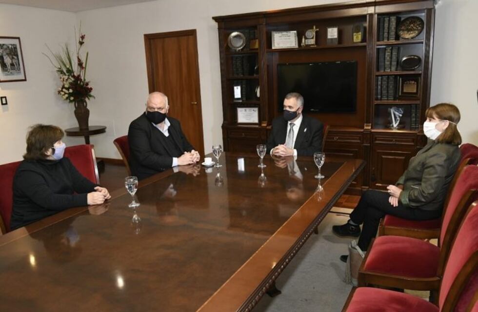 Legislatura: autoridades del Hogar San Roque se reunieron con Osvaldo Jaldo