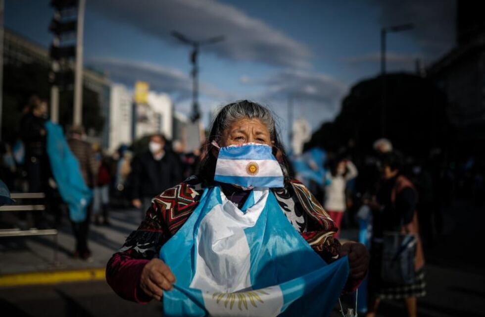 Coronavirus en Argentina: 13 personas murieron y se confirmaron 1.634 nuevos casos en las últimas 24 horas