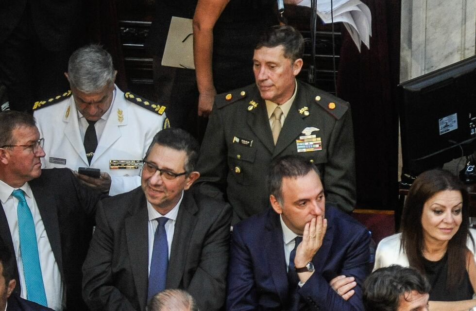 Karina Milei echó a Alejandro Guglielmi, jefe de la seguridad presidencial