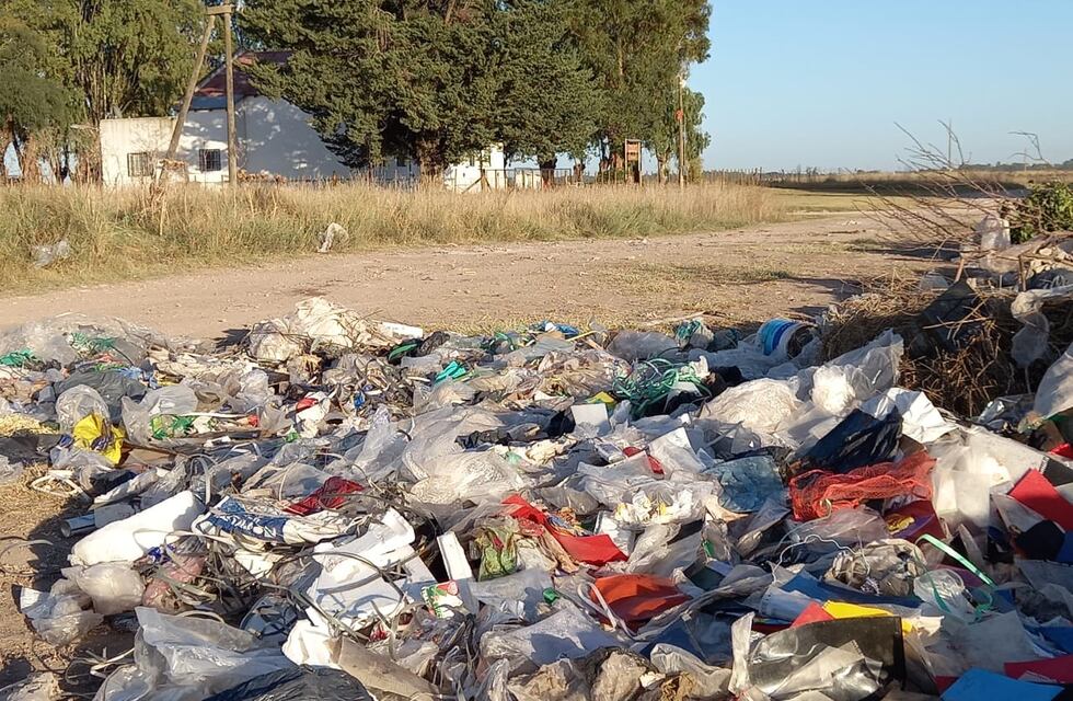 La Municipalidad planea cerrar la cava ubicada frente a la Escuela Nº 13