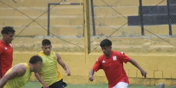 San Martín sigue sumando rodaje con un 2 a 2 ante Mitre.