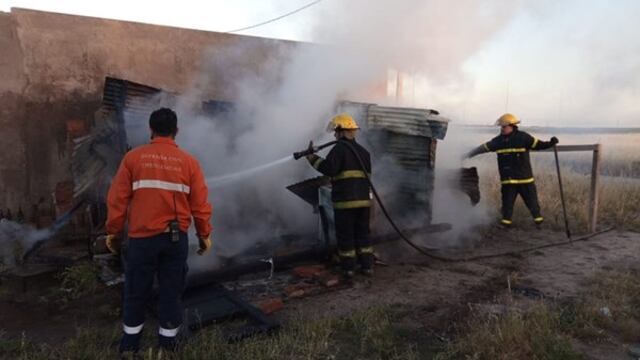 Incendio de vivienda en Bahía Blanca