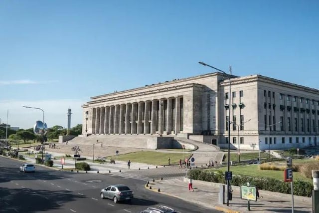 El gobierno recibe al Consejo Interuniversitario Nacional este martes