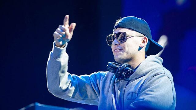 Bizarrap homenajeó al Indio Solari en el Lollapalooza.