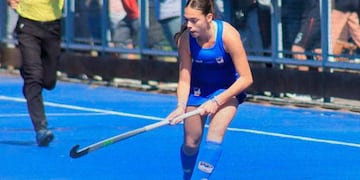 La puntaltense Lourdes Brun se consagró campeona con la Selección de Bahía Blanca Sub 14 de Hockey (Foto: Facebook Puerto Belgrano Hockey).