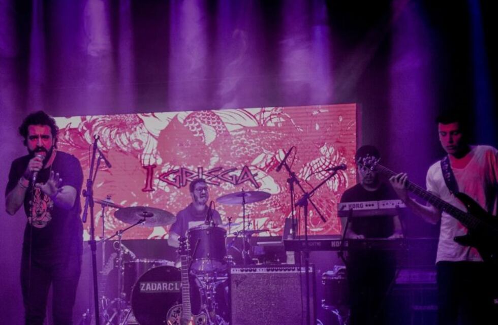 I Griega presentó "De todos modos"