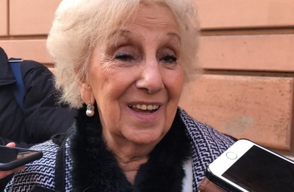 Carlotto, tras ser recibida por Francisco: "El Papa está preocupado por Argentina"