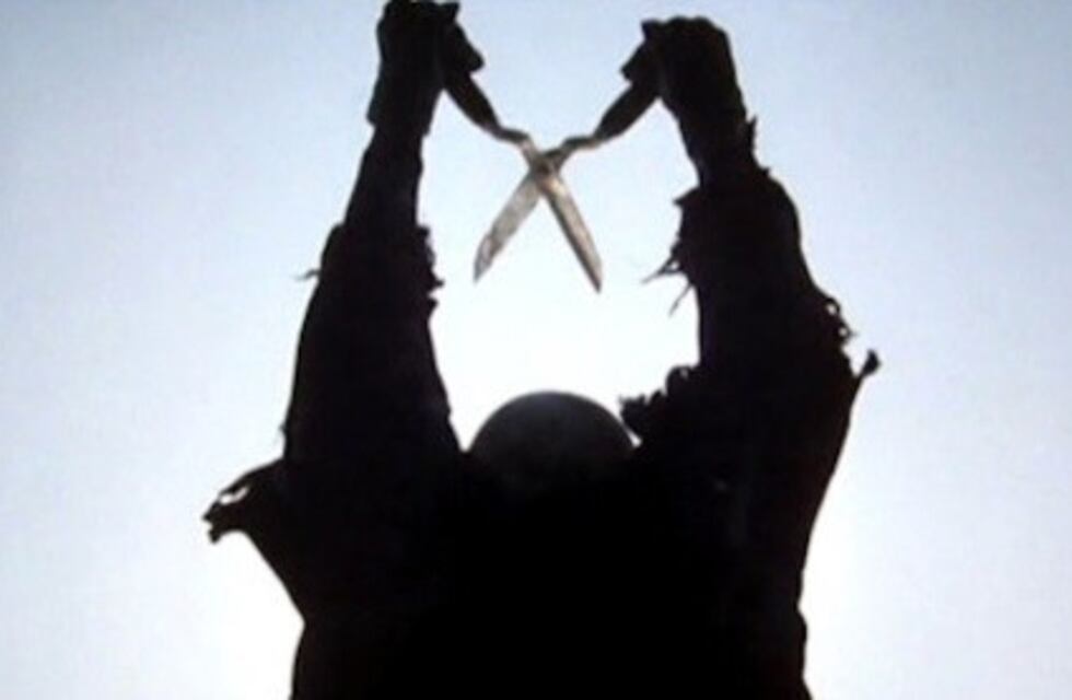 El asesino de la tijera aterroriza al barrio Trapiche