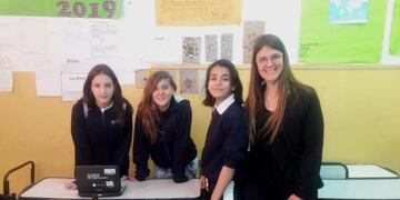 Alumnas escuela San Martín San Rafael