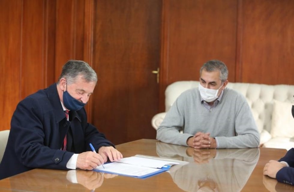 Gobierno y la UNCuyo juntos para formar emprendedores