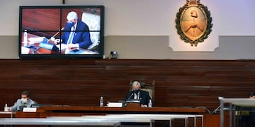 Carlos Haquim presidió la sesión legislativa en Jujuy