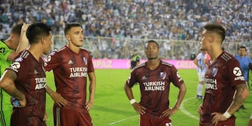 La Copa de la Superliga no para, pero cada vez son más los referentes que se oponen a jugar\u002E (EFE)