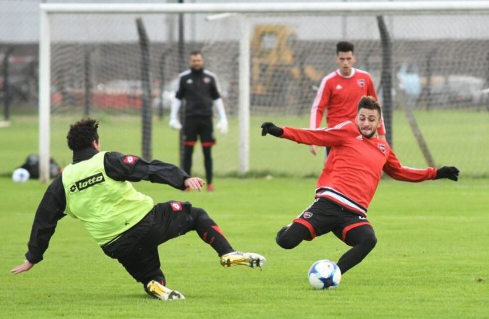 Newell´s no pudo liquidar el partido con Patronato y terminó empatando el primer amistoso
