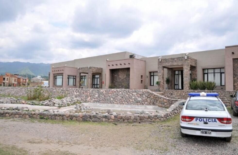 Terrible pelea entre cuatro mujeres a la salida de un boliche en Año Nuevo