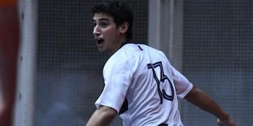 Tomás Pescio (Instagram/ CASLA futsal)