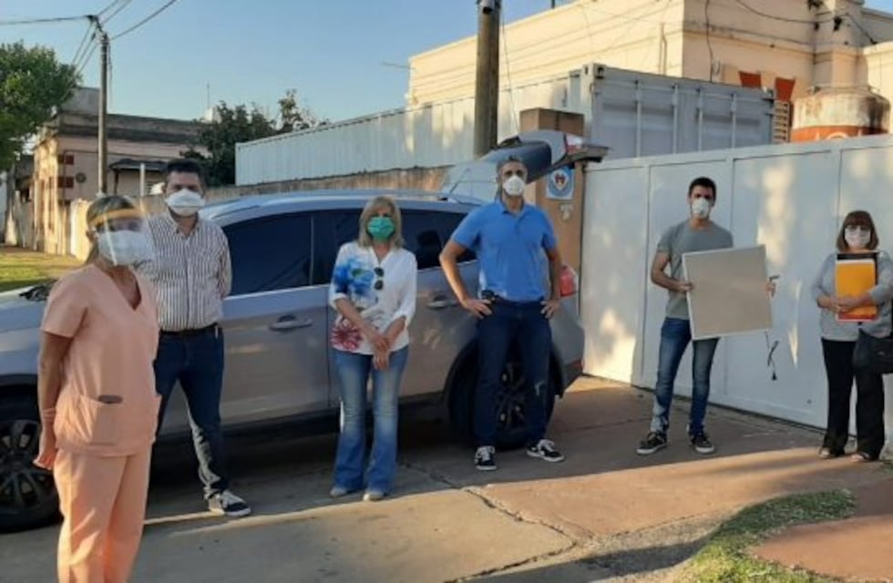 Concejales de Cambiemos realizaron una importante donación al Hospital