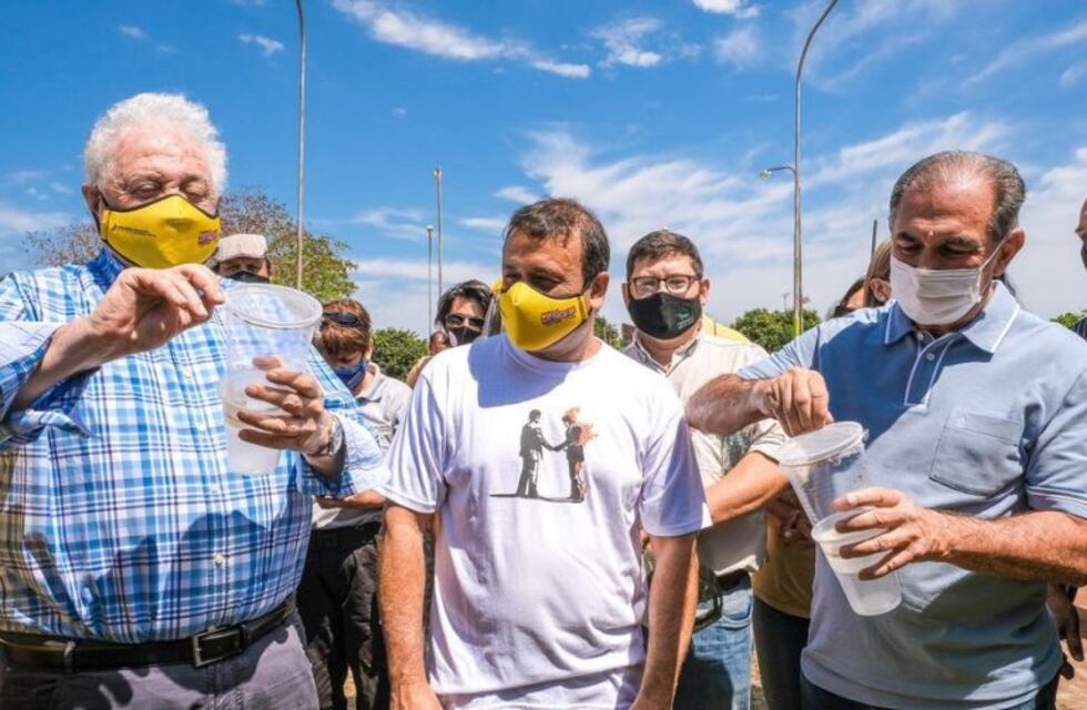 Ginés González García en Posadas acompaña campaña contra el dengue