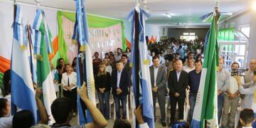 Domingo Peppo  durante el comienzo de clases en la Escuela Primaria N° 67 “José Antonio Wilde”\u002E