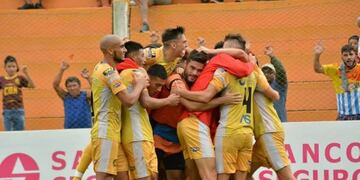 Crucero del Norte ganó en Santa Inés y depende de si mismo para clasificar\u002E