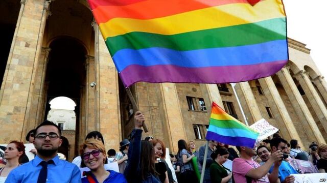 Agresión a chicas trans en Georgia