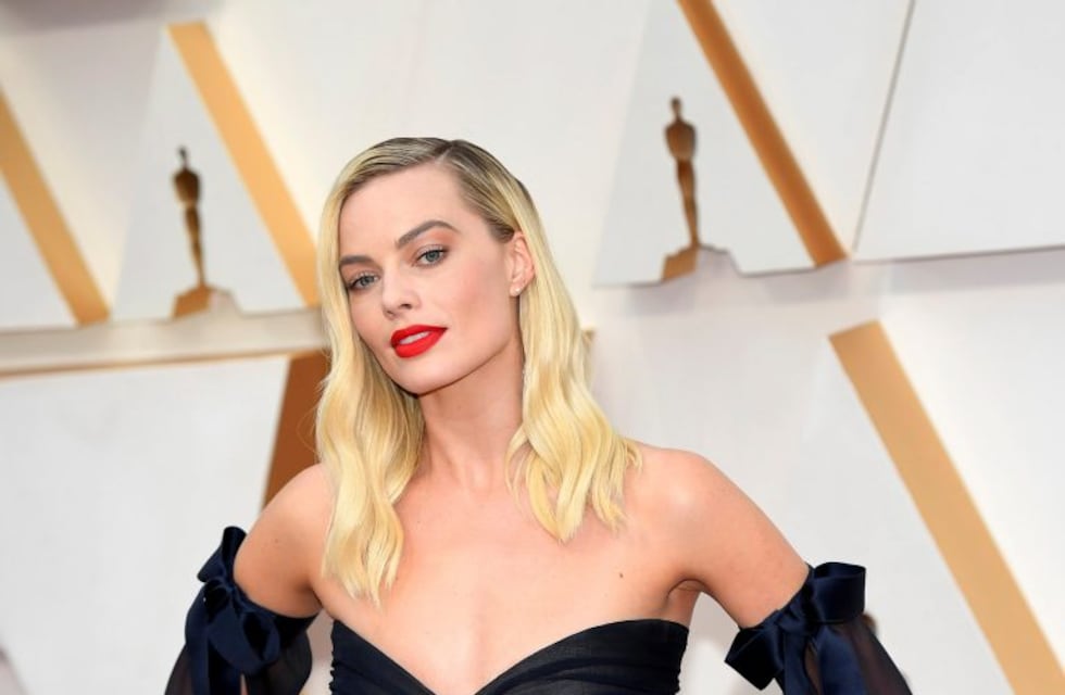 Oscar 2020: el vestido Chanel de Margot Robbie en homenaje a Claudia Schiffer