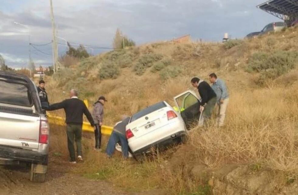 Comodoro: no se utiliza el cinturón y se habla por celular mientras se conduce