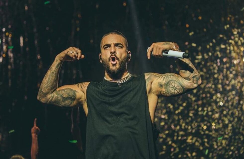 Maluma filtró su número de celular para que le escriban durante la cuarentena