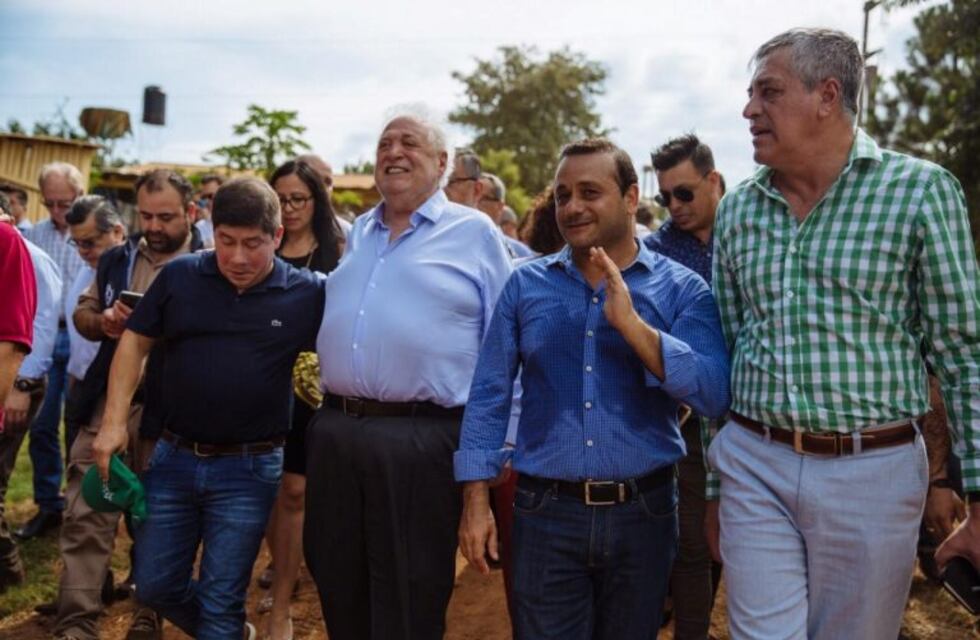 El Ministro Décima participó en una reunión con Ginés González García