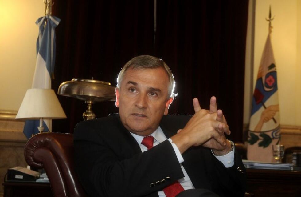 Aparecieron amenazas de muerte a Gerardo Morales en un baño de la Casa de Gobierno jujeña