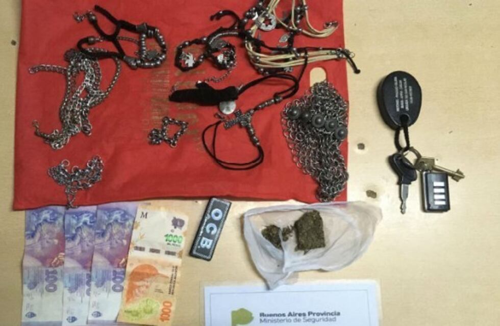 Un menor detenido por robo: le encontraron joyas y dinero en efectivo