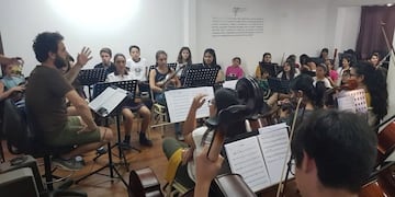 Homenaje a los Beatles (Facebook Orquesta Sinfónica Infantil y Juvenil de Salta)