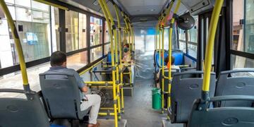 El Transporte Urbano de Pasajeros (TUP) se readecuó bajo protocolos de higiene y seguridad por la pandemia\u002E (@movilidadros)