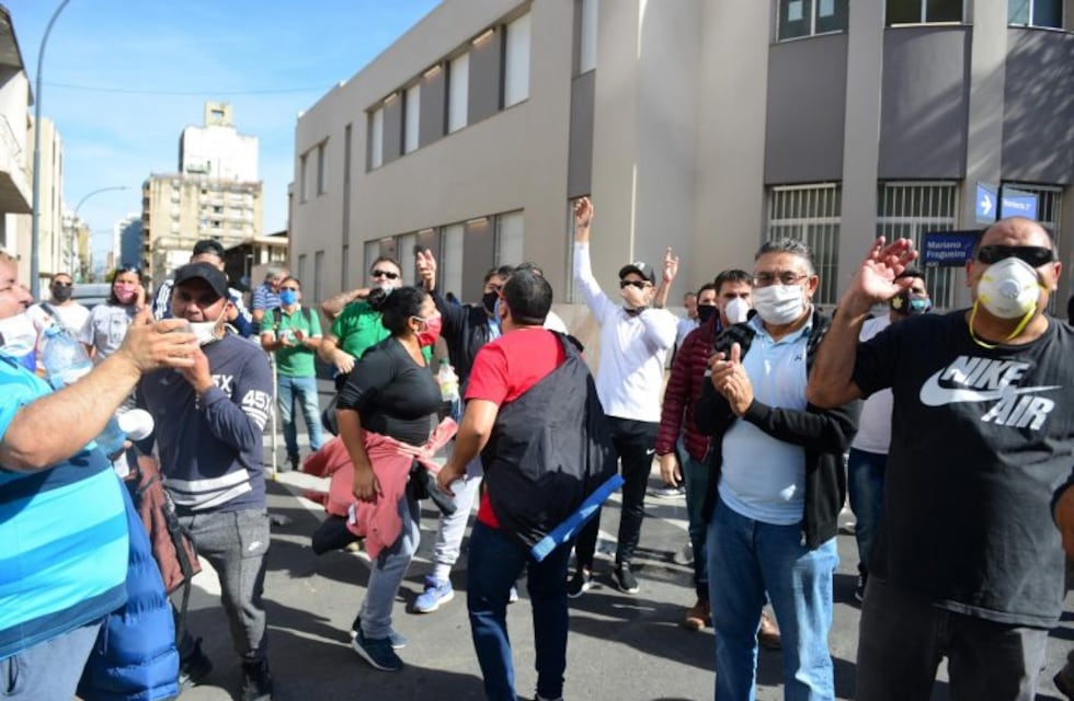 Desde el Suoem negaron que el director de la Policía Municipal de Tránsito haya estado "encerrado"