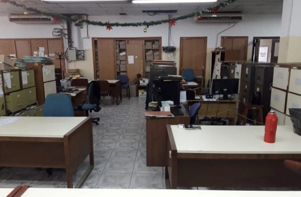 Continúa el paro de municipales en Punta Alta