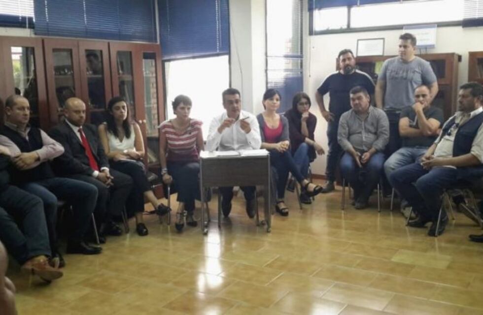 Firmaron acuerdo para mantener la actividad productiva en Puerto Deseado