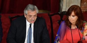 Sergio Massa, Alberto Fernández y Cristina Kirchner en la apertura de sesiones ordinarias del Congreso. (Foto: Clarín)