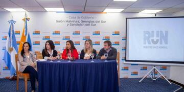 El Ministerio de Desarrollo Social presentó el Registro Único Nominal