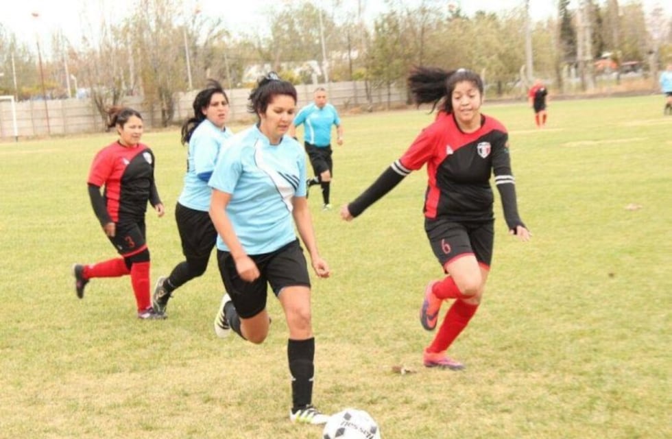 Gran convocatoria de la Liga Municipal de Fútbol Femenino