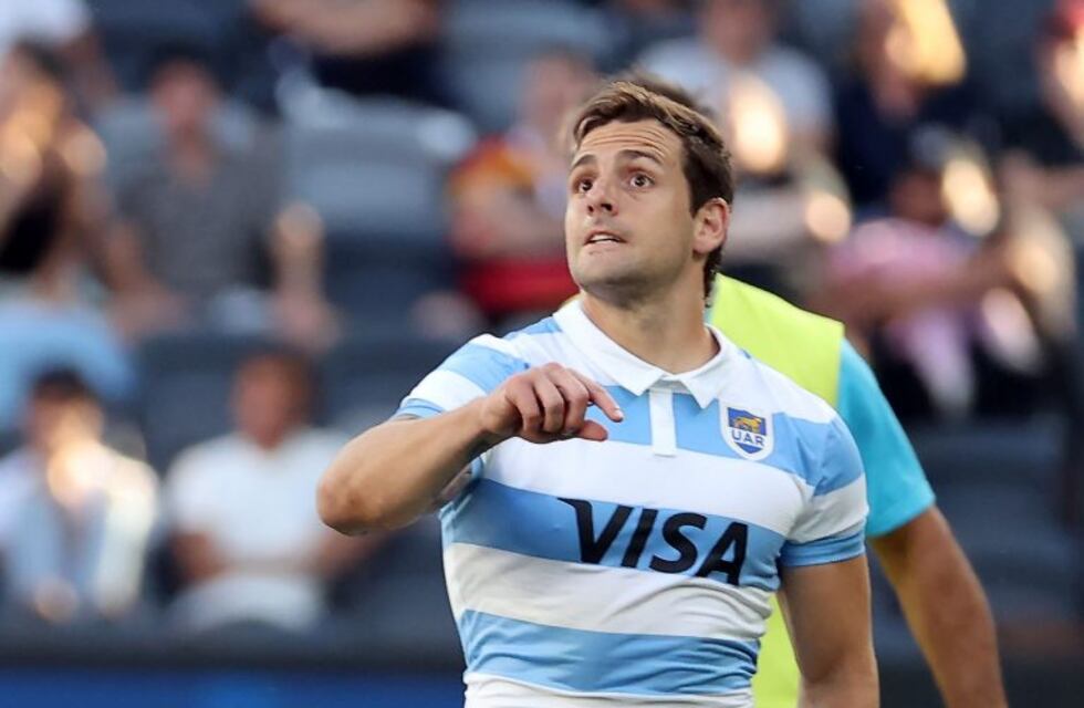 Nicolás Sánchez: sigue haciendo historia