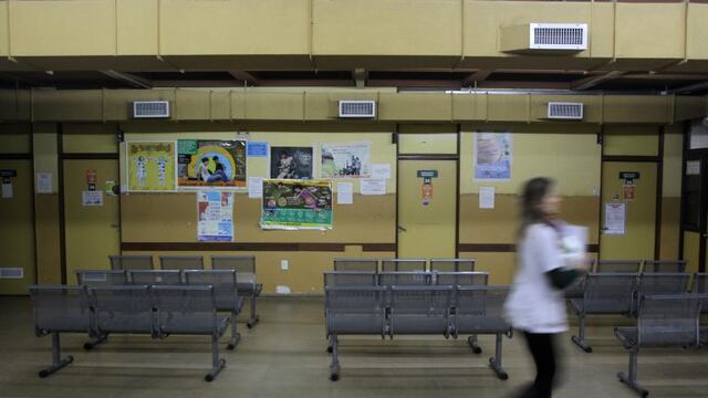 Docentes y médicos de Santa Fe harán paro.