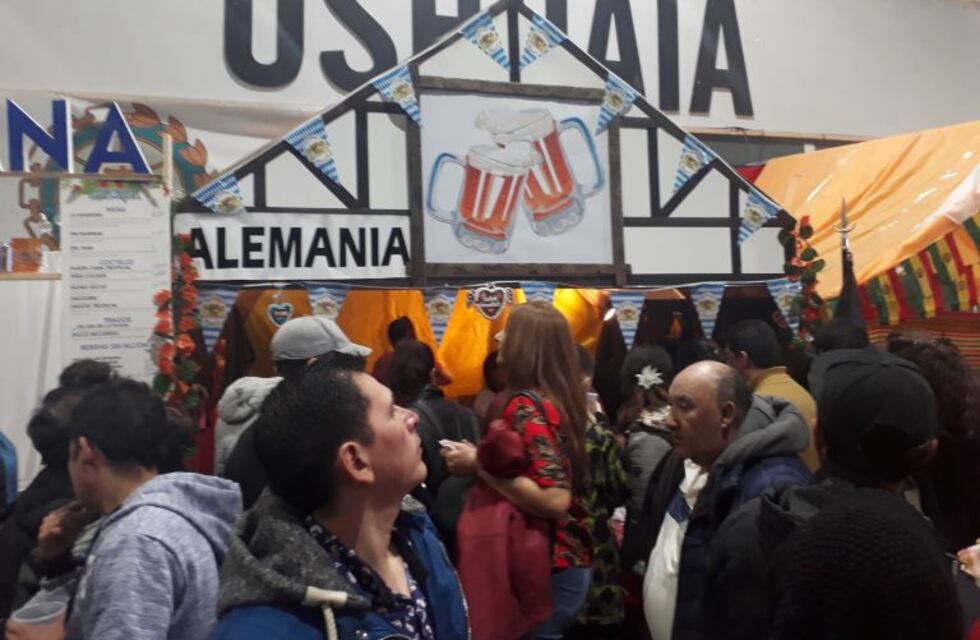 Por plataforma virtual se disfrutará la "La Fiesta de las Colectividades